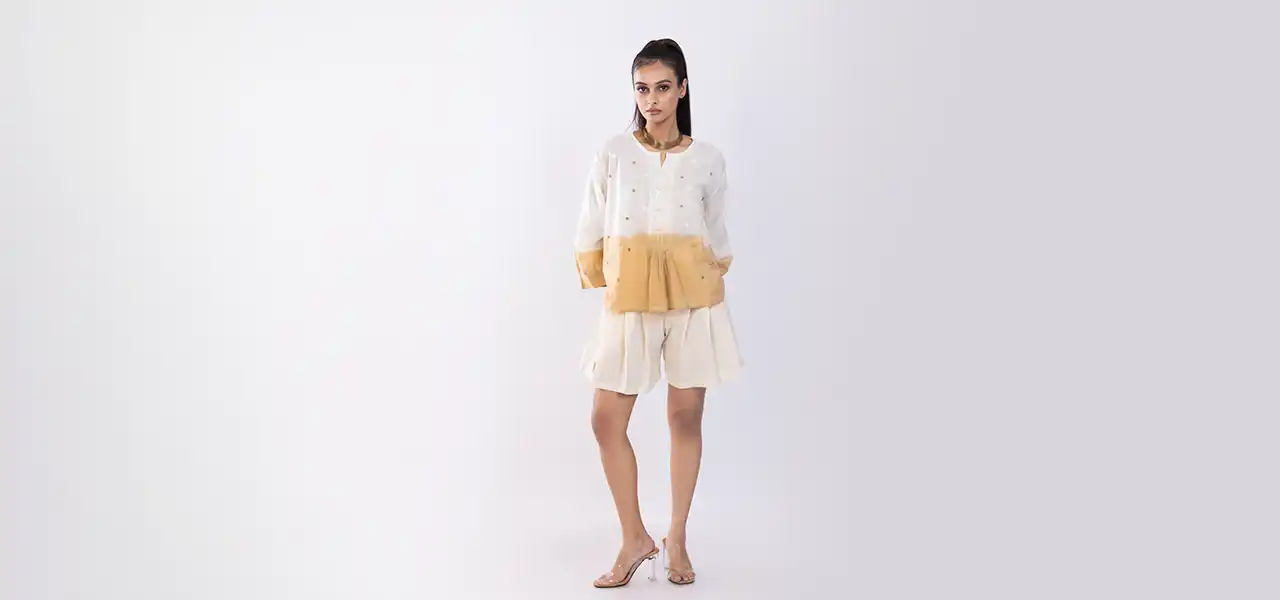 Handloom industry, handloom items, handloom shop, handloom products, handloom fabric, handloom weaving, handloom cottage, sepia stories, handloom items manufacturers in india, Swadeshi khadi handloom cotton, cotton clothing, handloom industry in india, growth of handloom industry in india, khadi handloom fabric, traditional handloom weaving, sustainable clothing, cotton handloom fabric, handloom weaving process