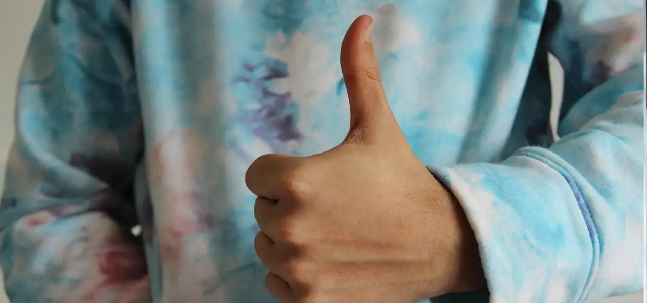 Tie dye, Tie dye is in popularity today, History of Tie dye, Tie dye Pattern, Benefits of Tie dye techniques, How to care for Tie dye clothes?, Tie And Dye Prints, Tie Dye Shirts for Men, Tie Dye Dress for Summer, tie-dye shirt for Women, Unique Tie-Dye Patterns, Patterns for Summer Outfits