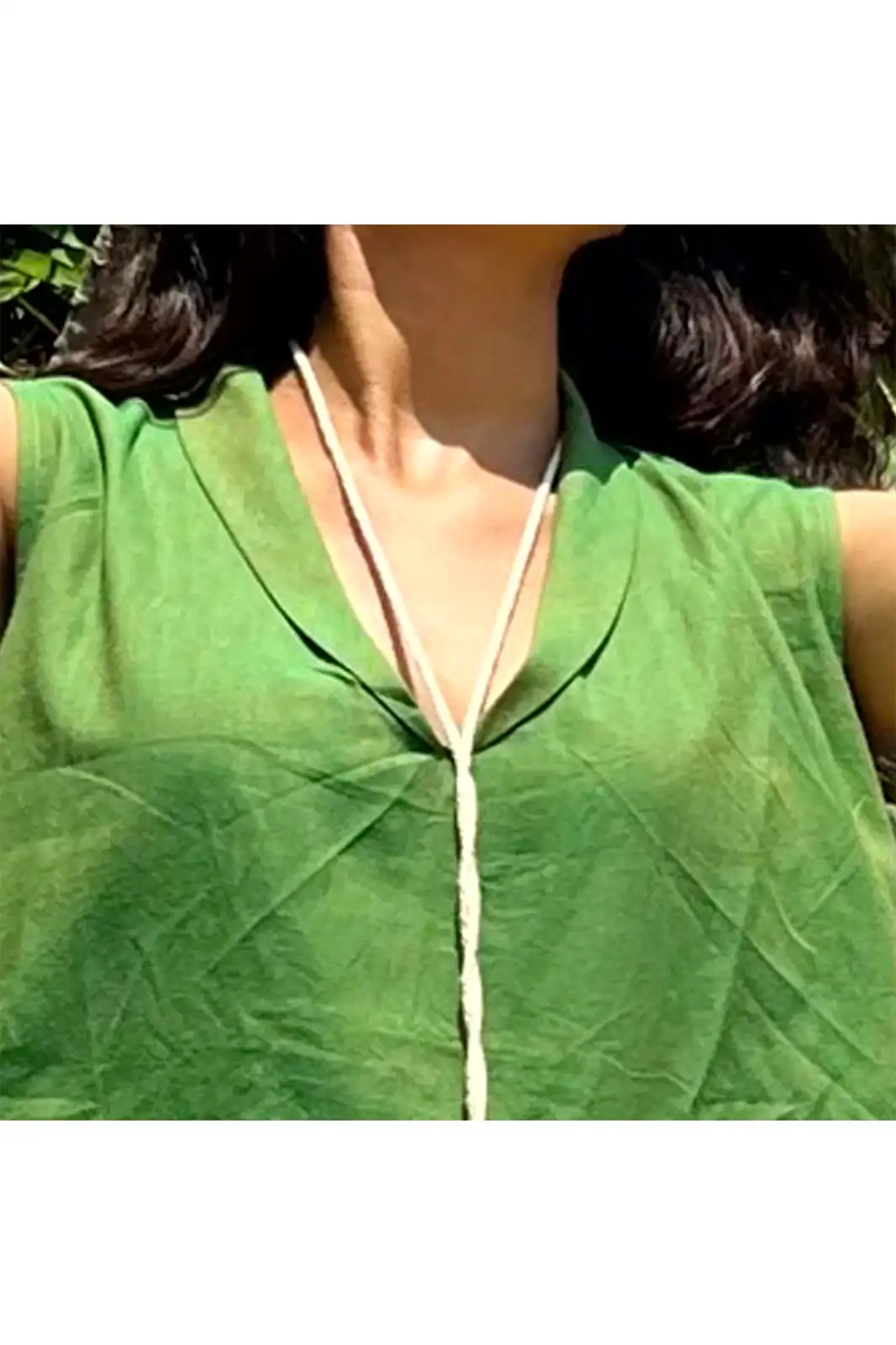 avni solid pocket dress green, woman and dress, one piece dress, western dress, western lady dress, womens dress green, organic clothing, sustainable clothing