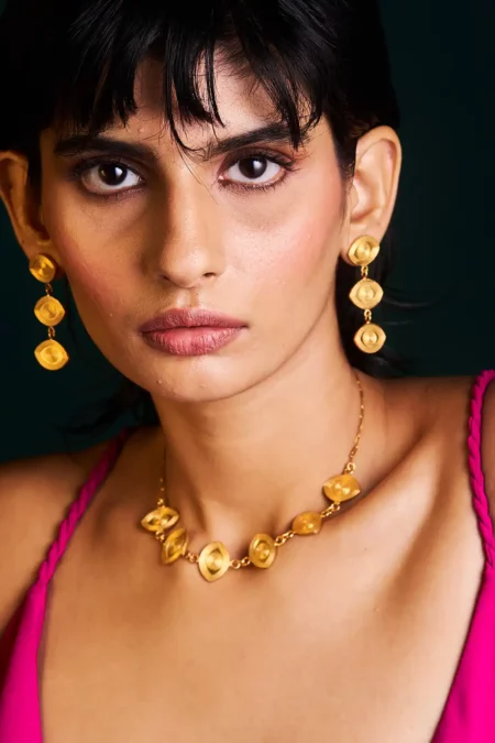 drishti jewellery set earrings choker, gold earrings, 18 karat gold earrings, women gold earrings, choker necklace, gold choker design