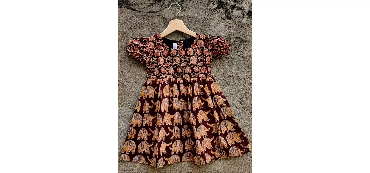 kids clothing, kids clothes, children’s clothing in india, kids wear clothing, kids wear fashion, newborn organic clothing, designs, Trendy kids clothing, Boys clothing, Girls clothing, sustainable clothing, patterns, Affordable kids clothing, toddler clothing, sustainable clothing, patterns, Affordable kids clothing, kids wear online shopping, handloom industry, printed, Designer kids clothes, slow fashion in India, cotton fabric, clothing material, Organic kids clothing, sustainable practices, Kids fashion, Kids holiday outfits, Kids Clothing, cotton clothes, Comfortable kids clothes.