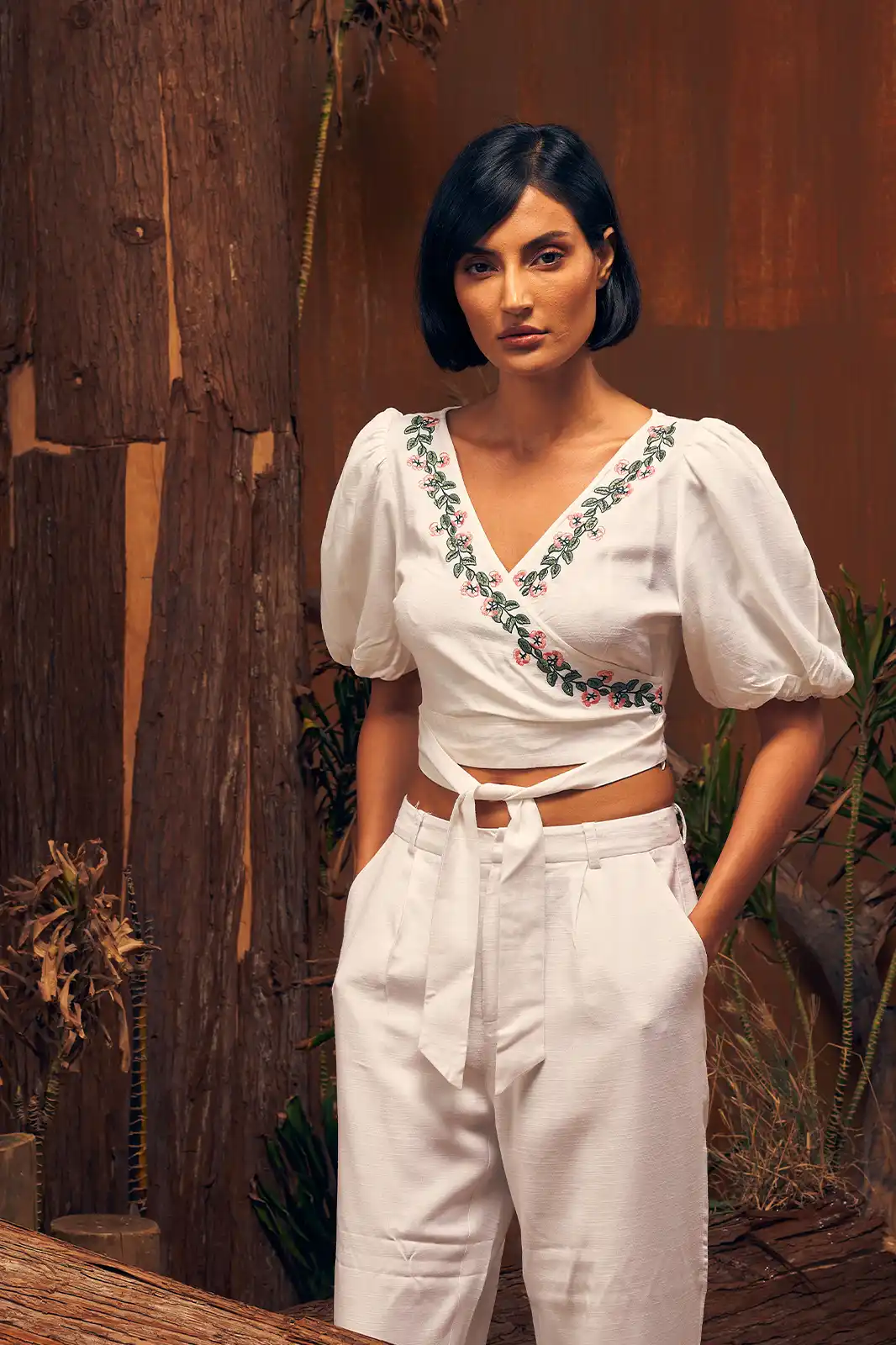 Aleila Sustainable White Linen Crop Top, Linen Crop Top Short Sleeve, Linen Crop Top Sewing Pattern, Linen Crop Top White, Trending Crop Top