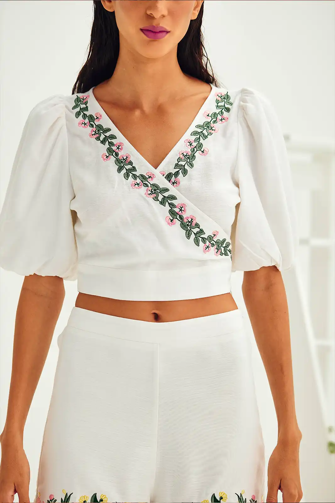 Aleila Sustainable White Linen Crop Top, Linen Crop Top Short Sleeve, Linen Crop Top Sewing Pattern, Linen Crop Top White, Trending Crop Top