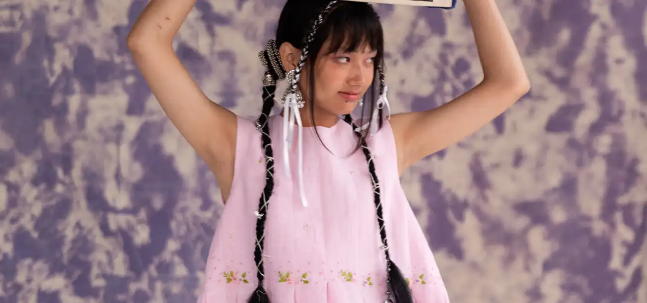 Linen Fashion For Women, Ladies Linen Clothes, Linen Clothes Woman, Linen Clothing For Women, Linen Wear For Women, Women Linen Clothing, Ladies Linen Outfits, Sepia stories