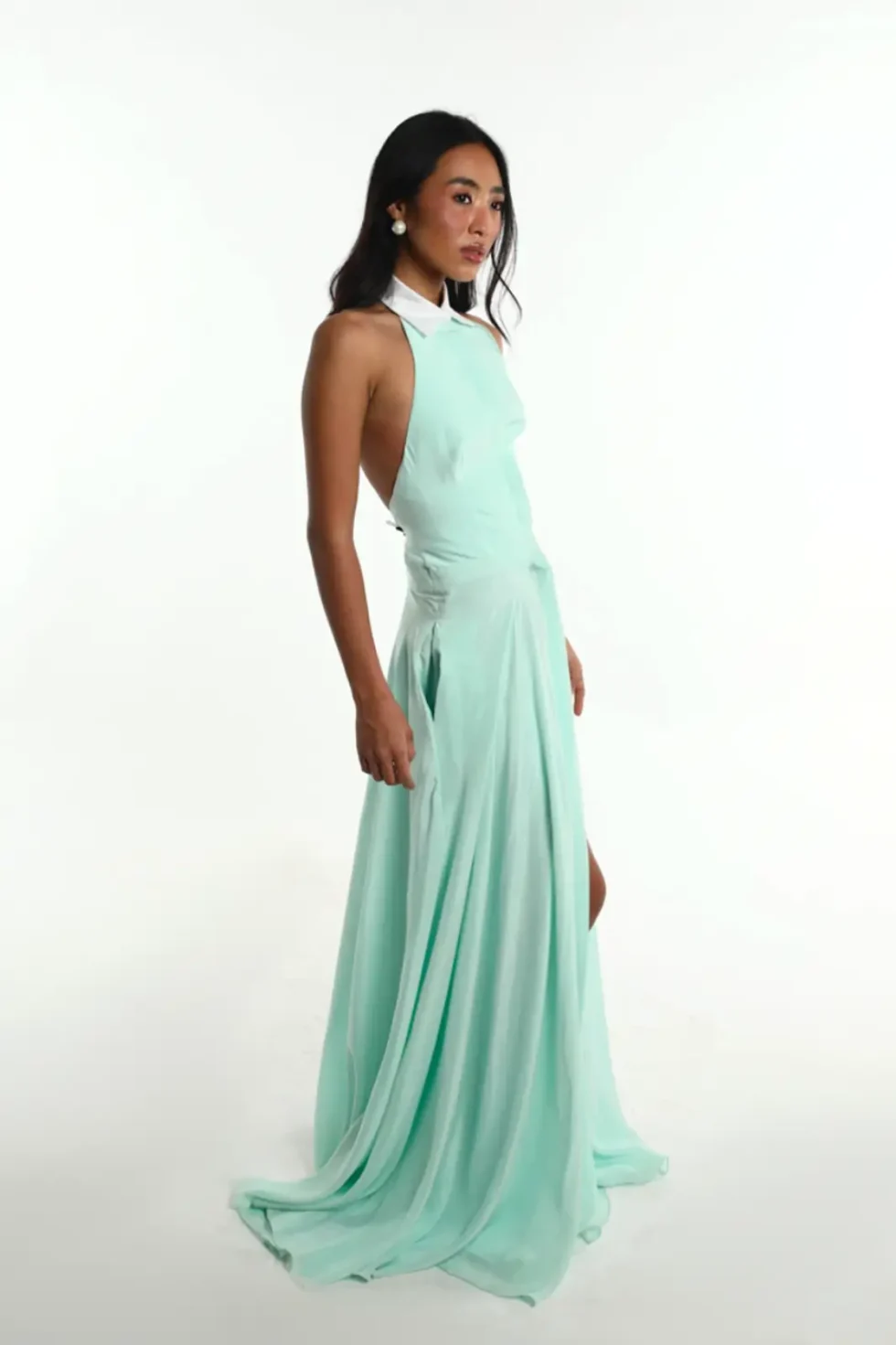 Isleen Teal Pure Crepe Dress, Green Long Dress, One Piece Long Dress, Front Slit Maxi Dress, Deep Back Dress, Sleeveless Long Gown For Women, Collar Neck Dress, Sepia Stories, Women Dress For Party, Beautiful Party Dresses For Ladies, Front Open Dress For Women, Evening Party Dress