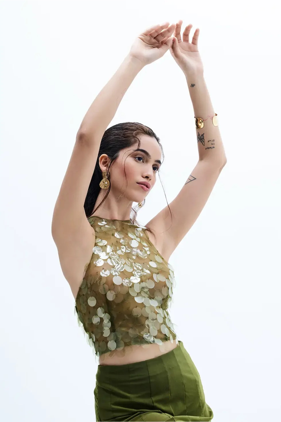 Iveris Moss Sequins Top And Fish Cut Skirt, Top And Long Skirt Set, Wedding Dress, Chiffon Tops, Green Skirt And Top, Net Skirt And Top, Party Wear Top And Skirt, High Neck Sleeveless Top, Sepia Stories