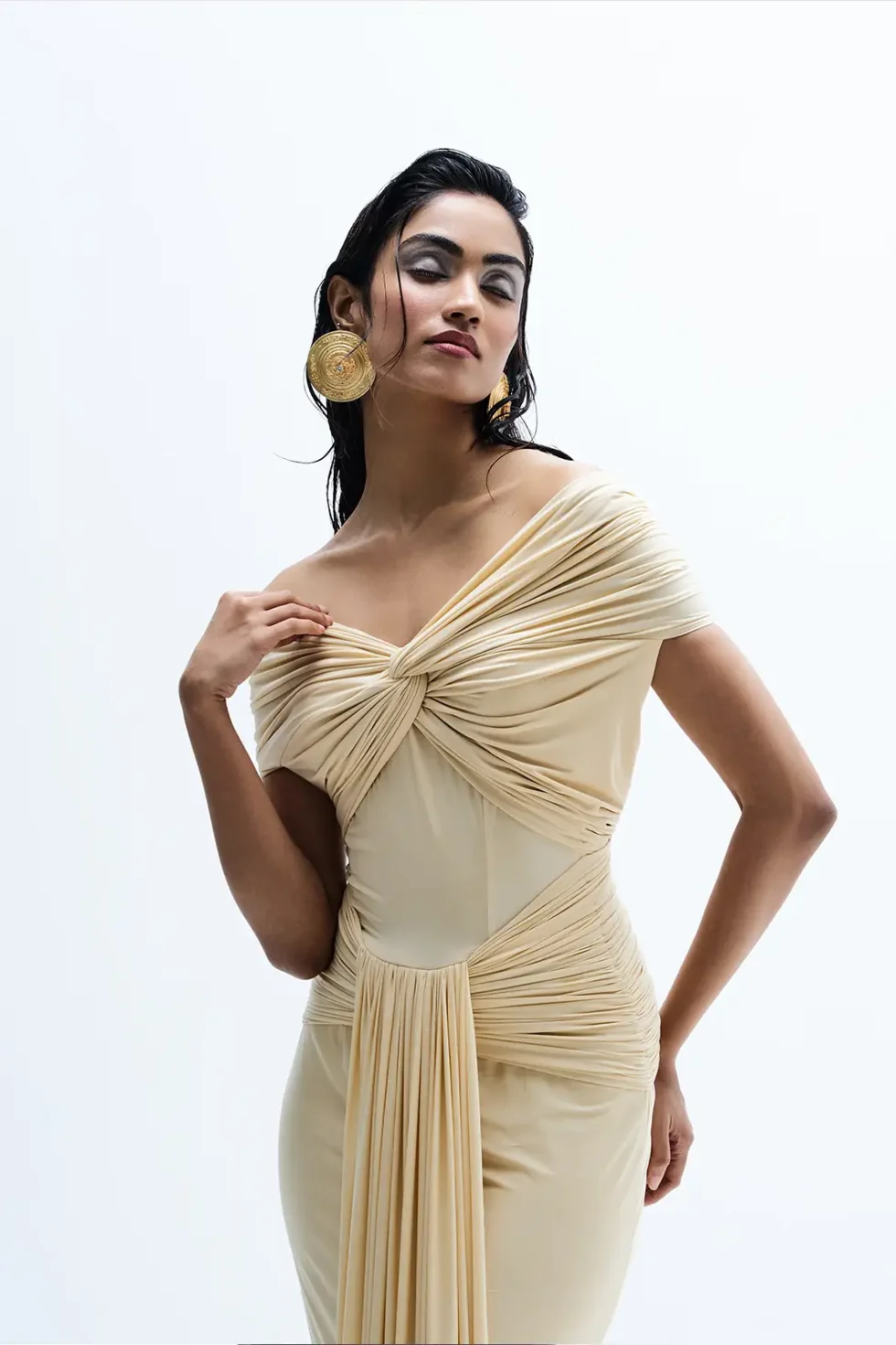 Seseraphina Butter Yellow Colour Dress, Off Shoulder Long Dress, Party Wear Maxi Dress, Party Wear Long Gown For Women, Sleeveless One Piece Dress, Sepia Stories