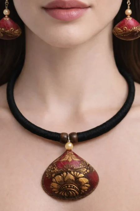 Joa Hasli Necklace Set Black Sustainable Goa Jewellery, Black Necklace, Sea Shell Necklace, Ethnic Jewellery, Sustainable Jewellery, Hasli Necklace, Round Necklace, Shell Jewellery, Sustainable Jewellery, Goa Jewellery, Sepia Stories, Jack Of All