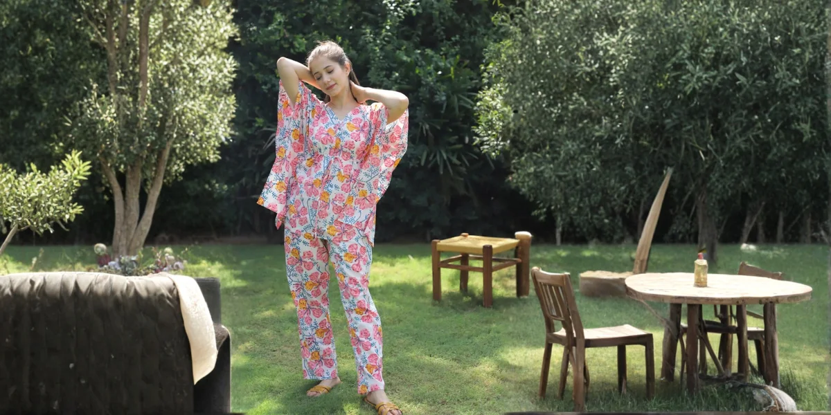 Kaftan Long Dress For Women, Long Kaftan Dress, Cotton Kaftan For Women, Kaftan Women Dress, Kaftan Gown, Kaftan For Women, Kaftan Fitting, Types Of Kaftan, Sepia Stories