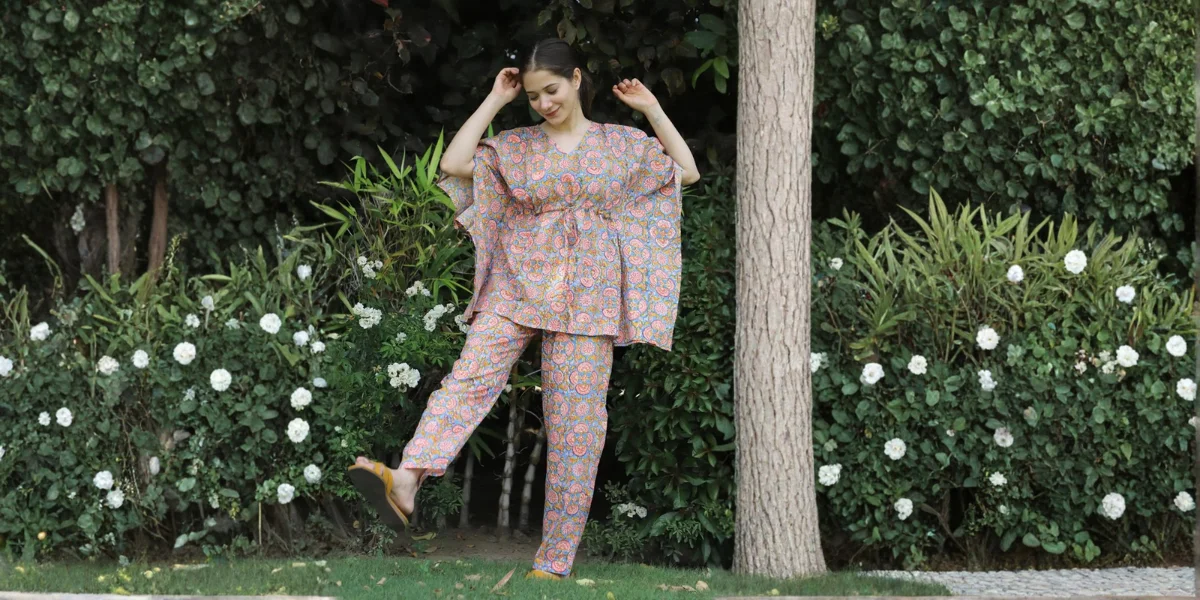 Kaftan Long Dress For Women, Long Kaftan Dress, Cotton Kaftan For Women, Kaftan Women Dress, Kaftan Gown, Kaftan For Women, Kaftan Fitting, Types Of Kaftan, Sepia Stories